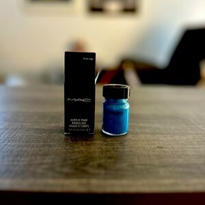 MAC Acrylic Paint “Hi-Def Cyan” new in box